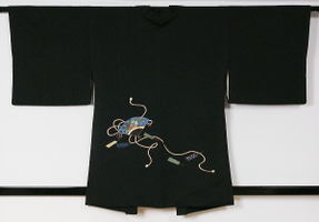 黒絵羽織